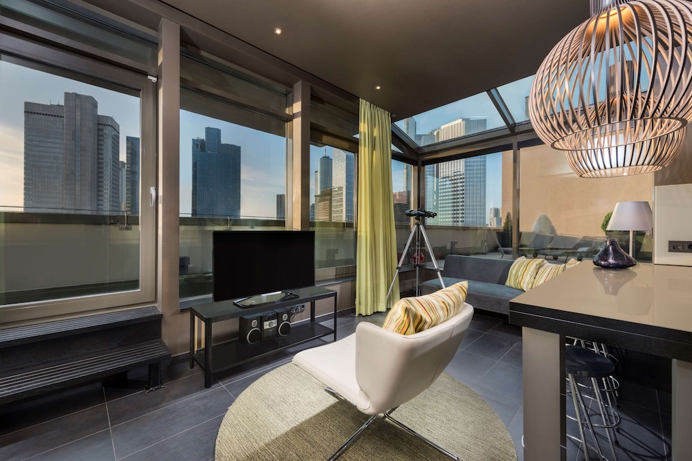 Adina Apartment Hotel Frankfurt Neue Oper — Hotel rooms in Frankfurt am Main, Hesse