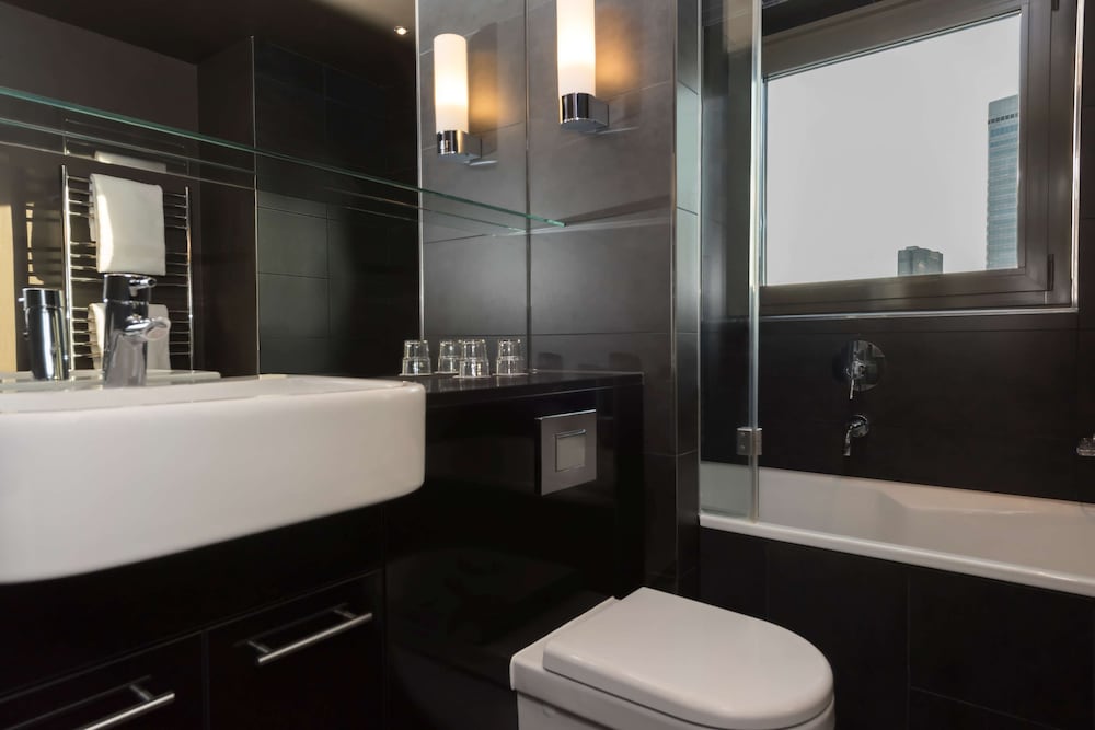 Adina Apartment Hotel Frankfurt Neue Oper — Hotel rooms in Frankfurt am Main, Hesse