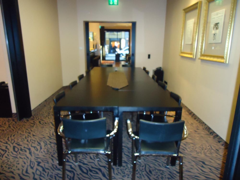 Concorde Hotel — Hotel building in Frankfurt am Main, Hesse