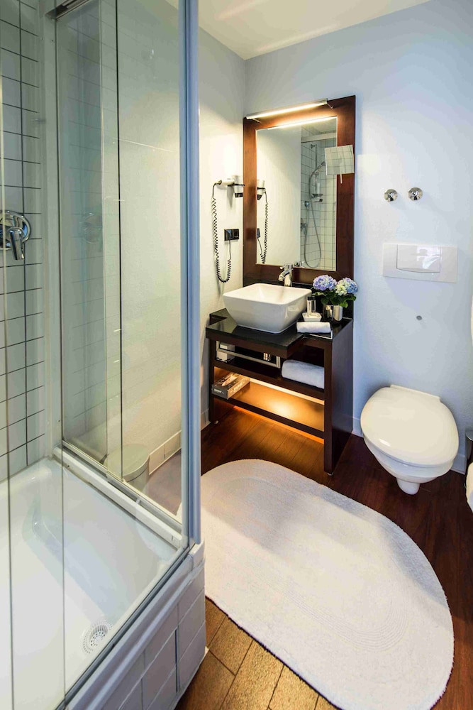 Concorde Hotel — Hotel rooms in Frankfurt am Main, Hesse