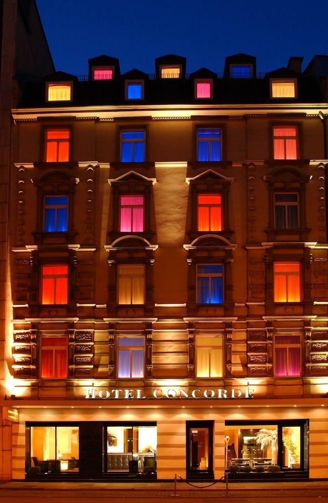 Concorde Hotel - zdjęcie 2