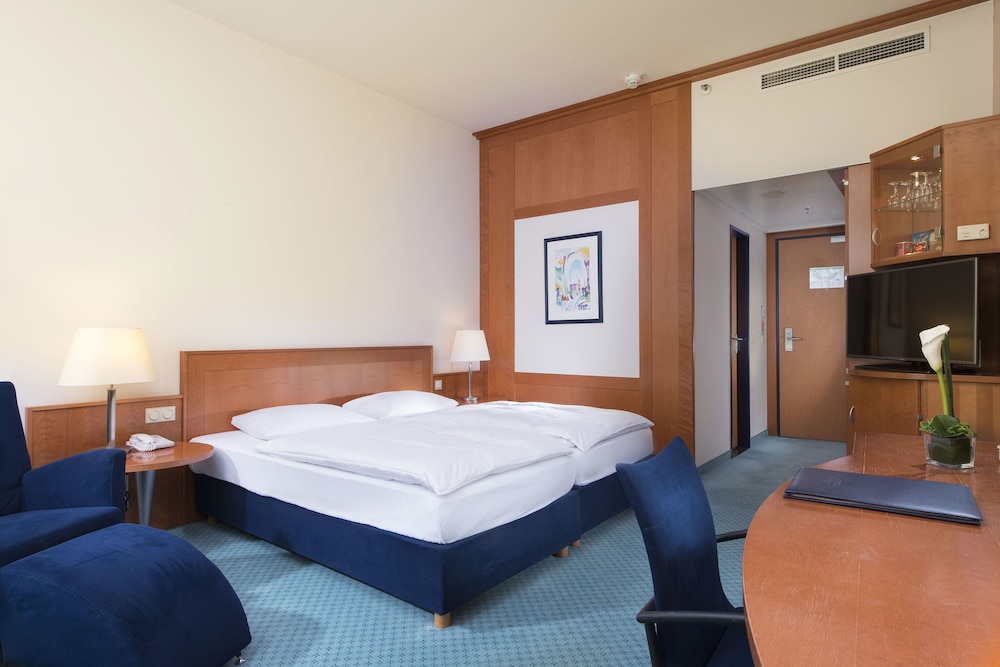 Maritim Hotel Frankfurt — Hotel rooms in Frankfurt am Main, Hesse