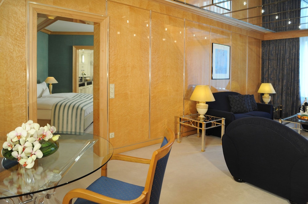 Maritim Hotel Frankfurt — Hotel rooms in Frankfurt am Main, Hesse