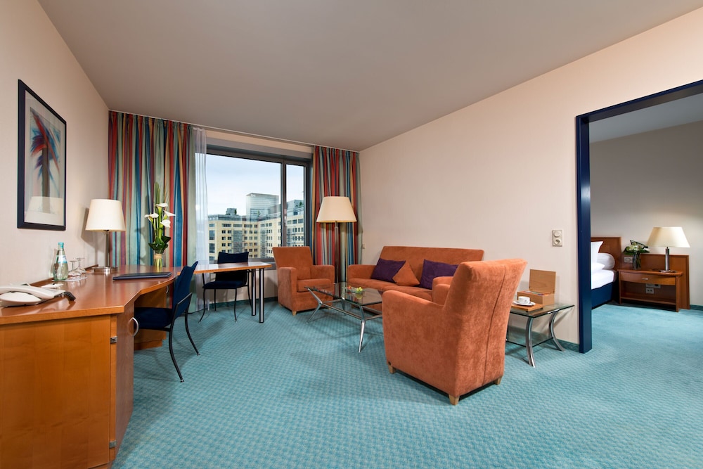 Maritim Hotel Frankfurt — Hotel rooms in Frankfurt am Main, Hesse