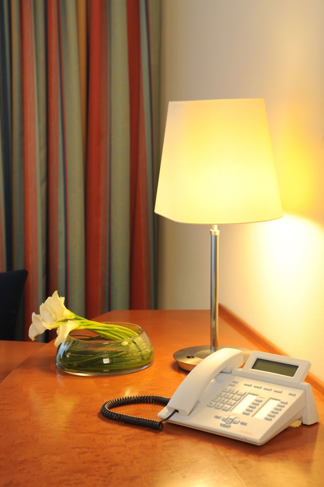 Maritim Hotel Frankfurt — Hotel rooms in Frankfurt am Main, Hesse