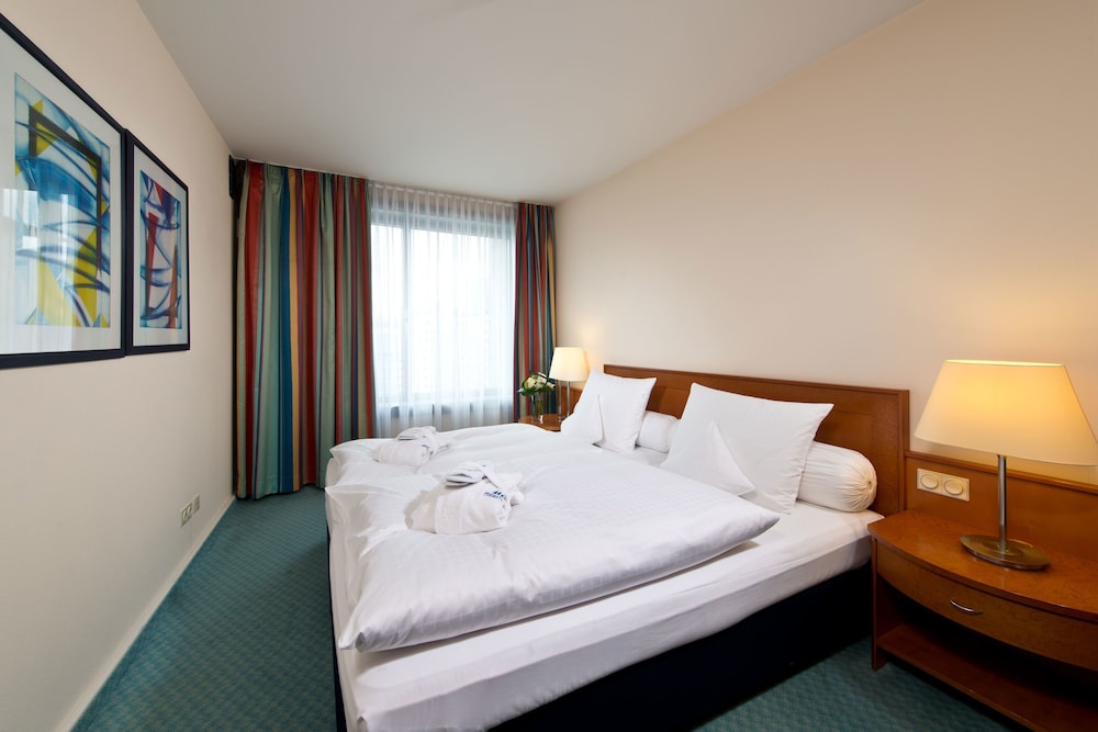Maritim Hotel Frankfurt — Hotel rooms in Frankfurt am Main, Hesse