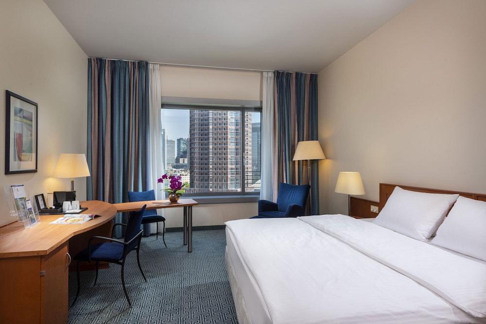 Maritim Hotel Frankfurt — Hotel rooms in Frankfurt am Main, Hesse