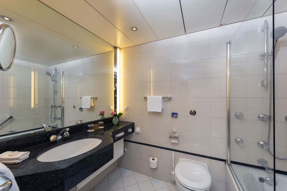 Maritim Hotel Frankfurt — Hotel rooms in Frankfurt am Main, Hesse