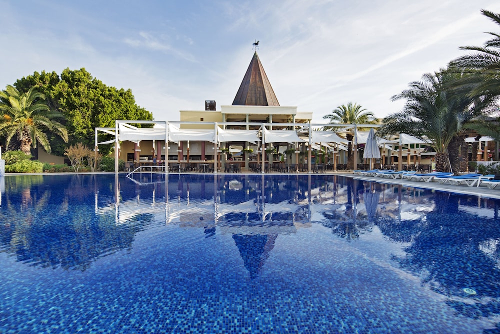 TUI MAGIC LIFE Belek - All inclusive — Swimming pool in Belek