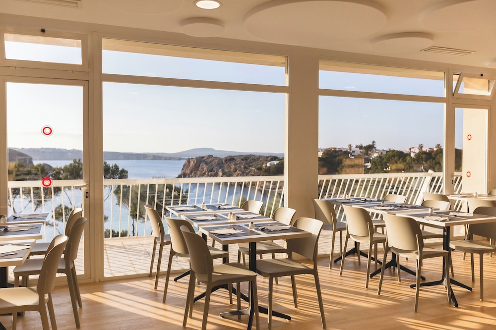 Club Hotel Aguamarina Waterpark — Restaurant in Arenal d'en Castell, Balearic Islands
