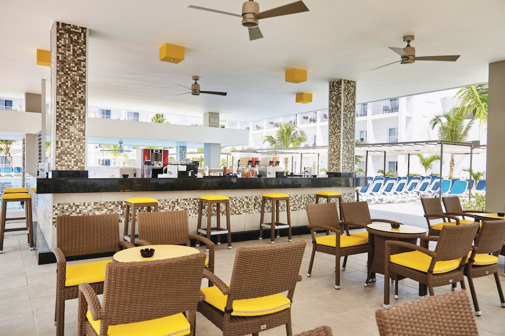 Hotel Riu Bambu - All Inclusive — Restaurant & bars in Bavaro, La Altagracia