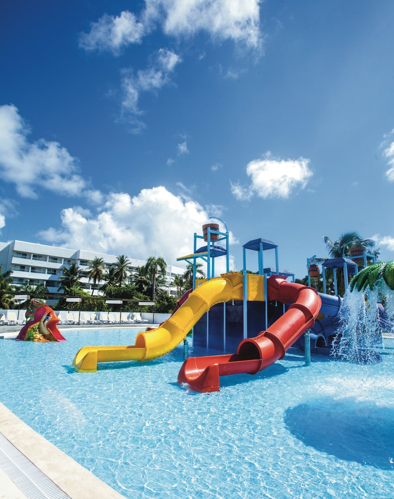 Hotel Riu Bambu - All Inclusive — Attractions for children in Bavaro, La Altagracia