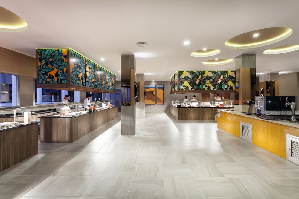 Hotel Riu Vistamar - All Inclusive — Restaurant & bars in Puerto Rico, Canary Islands