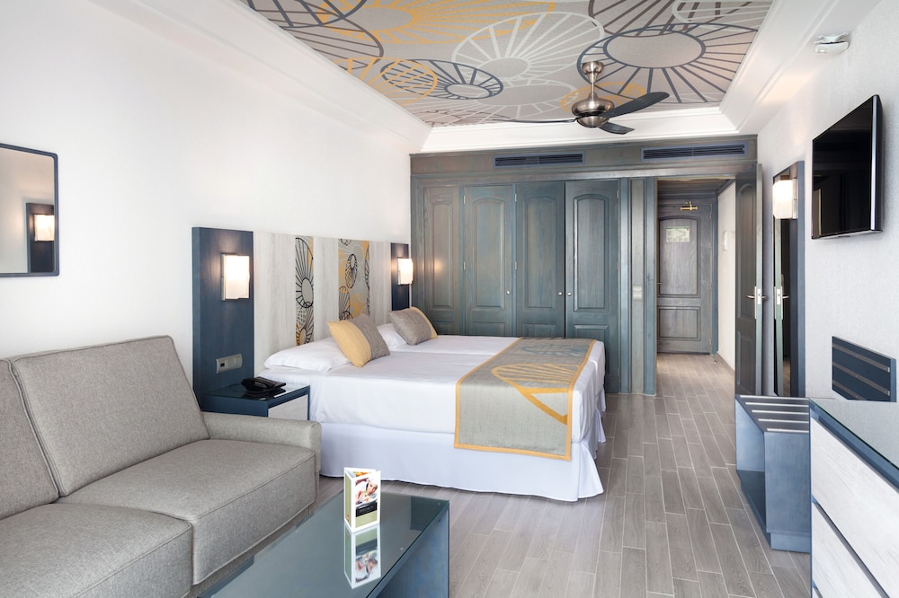 Hotel Riu Vistamar - All Inclusive — Hotel rooms in Puerto Rico, Canary Islands