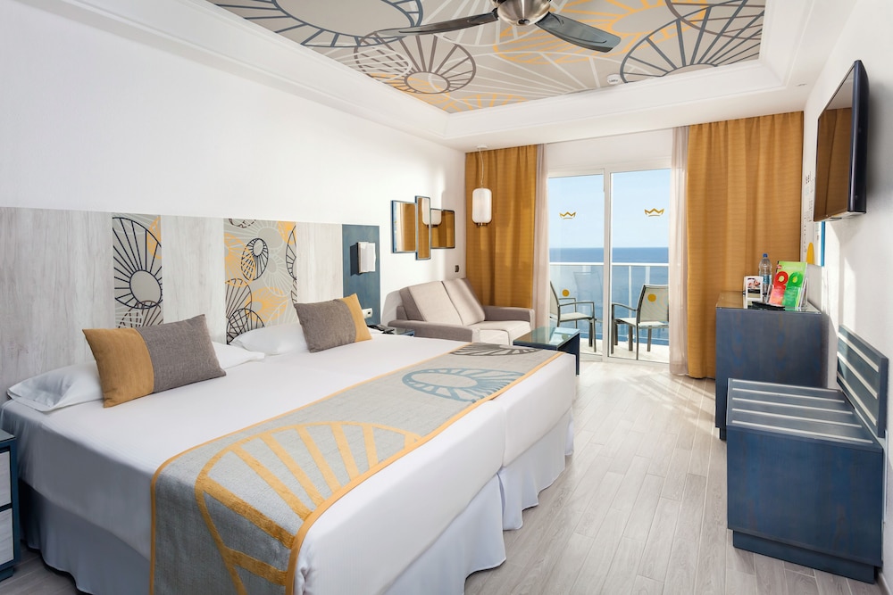 Hotel Riu Vistamar - All Inclusive — Hotel rooms in Puerto Rico, Canary Islands