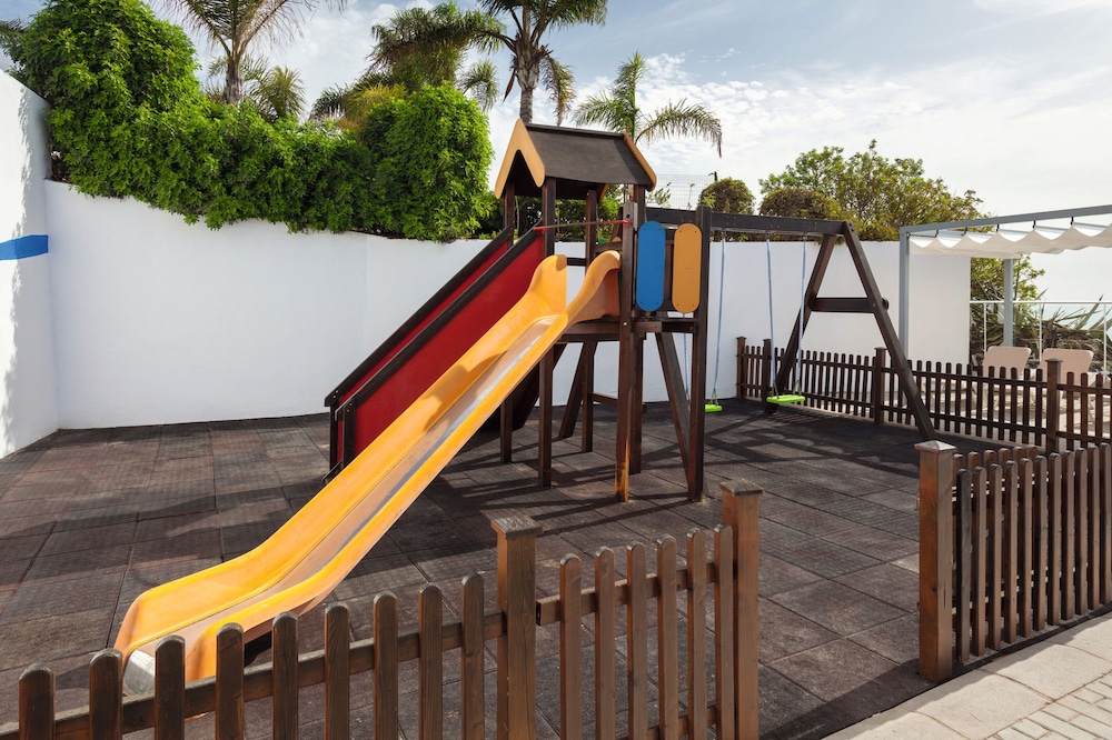Hotel Riu Vistamar - All Inclusive — Attractions for children in Puerto Rico, Canary Islands