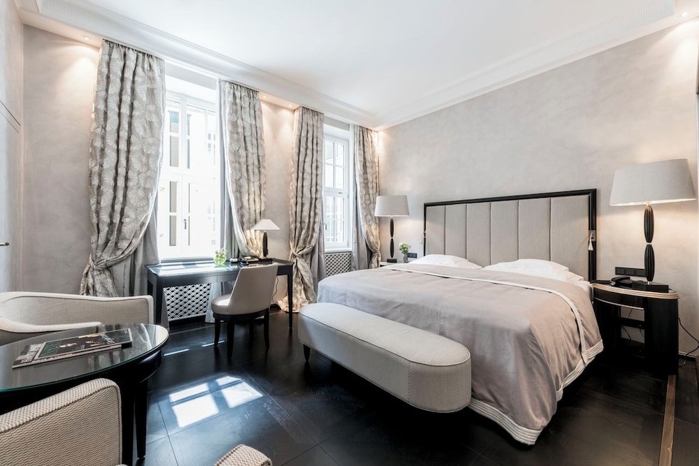 Hotel Bayerischer Hof - The Leading Hotels of the World — Hotel rooms in Munich, Bavaria