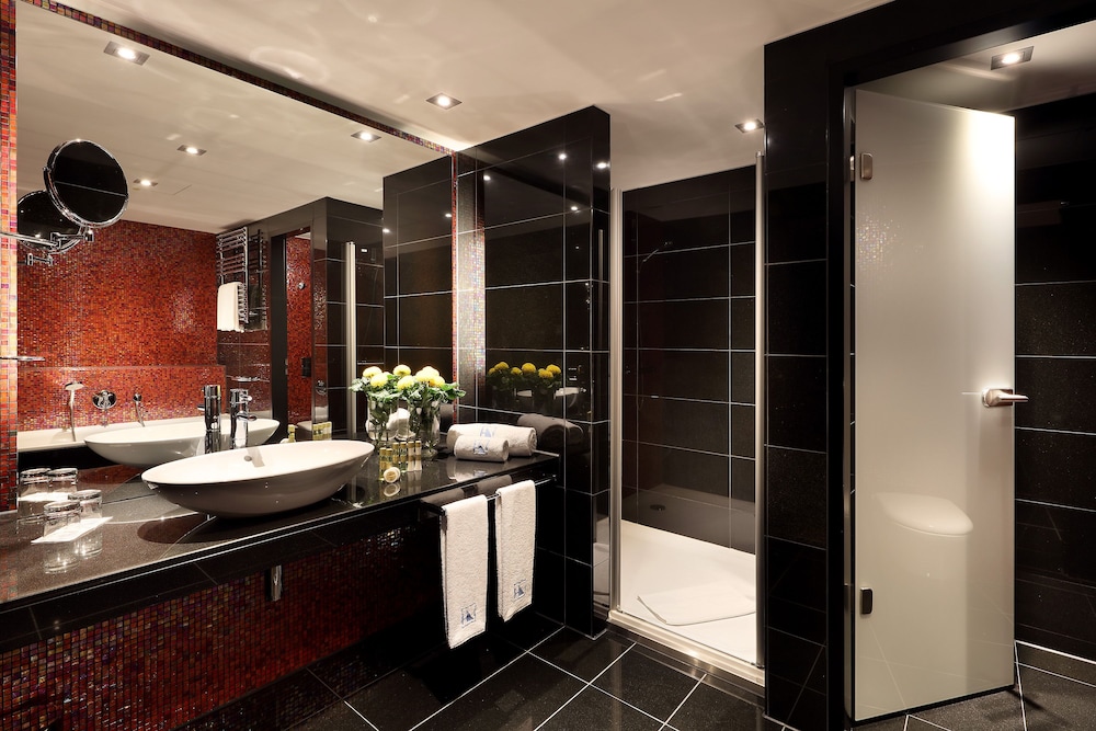 Eurostars Grand Central — Hotel rooms in Munich, Bavaria