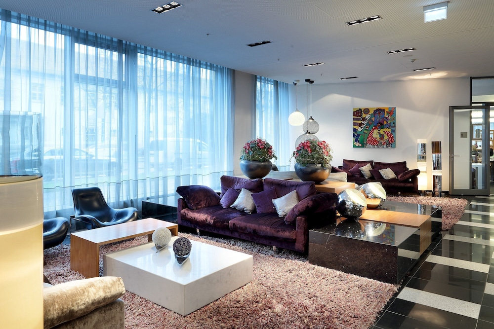 Eurostars Grand Central — Hotel rooms in Munich, Bavaria