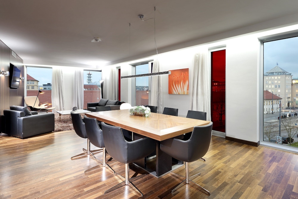 Eurostars Grand Central — Hotel rooms in Munich, Bavaria
