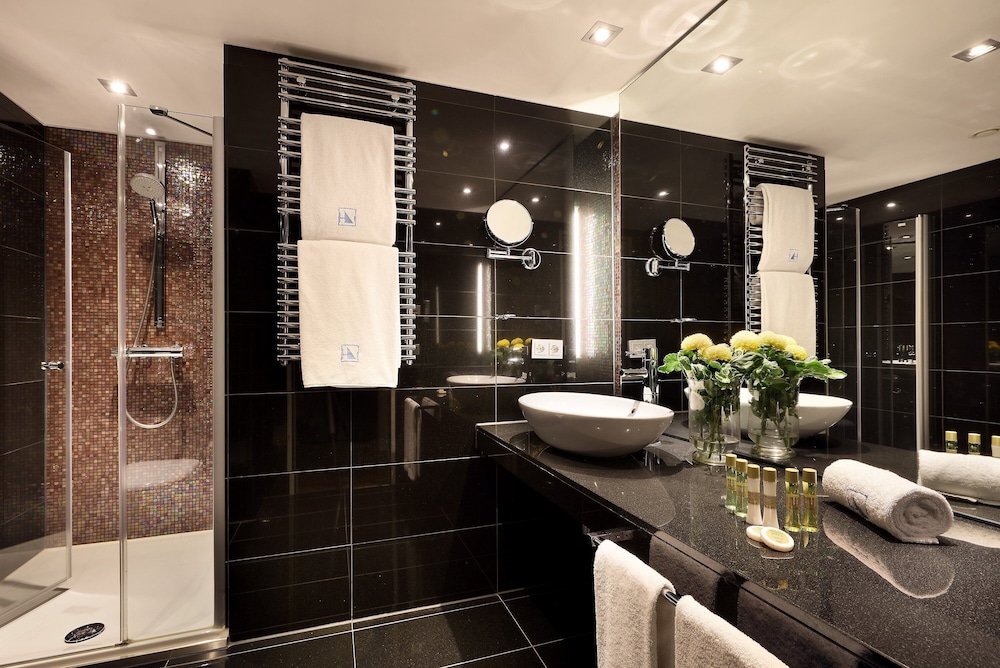 Eurostars Grand Central — Hotel rooms in Munich, Bavaria