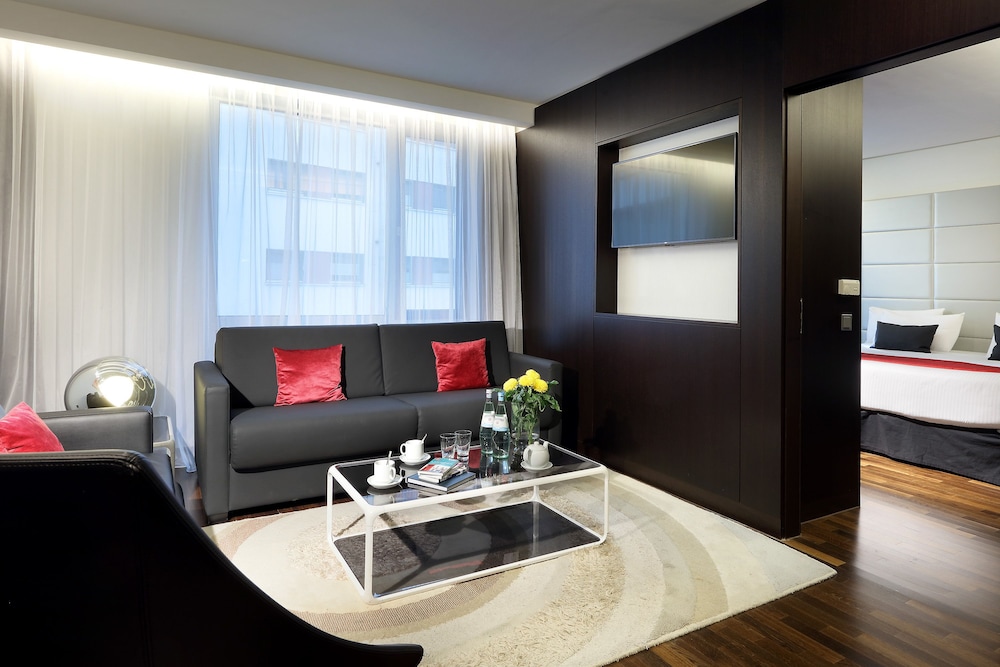 Eurostars Grand Central — Hotel rooms in Munich, Bavaria