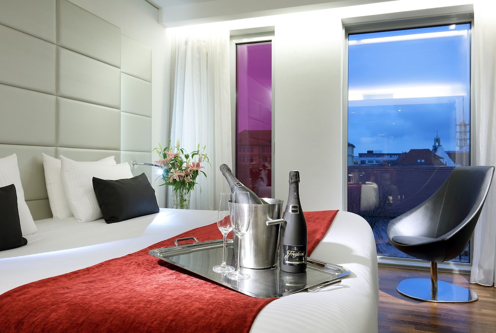 Eurostars Grand Central — Hotel rooms in Munich, Bavaria