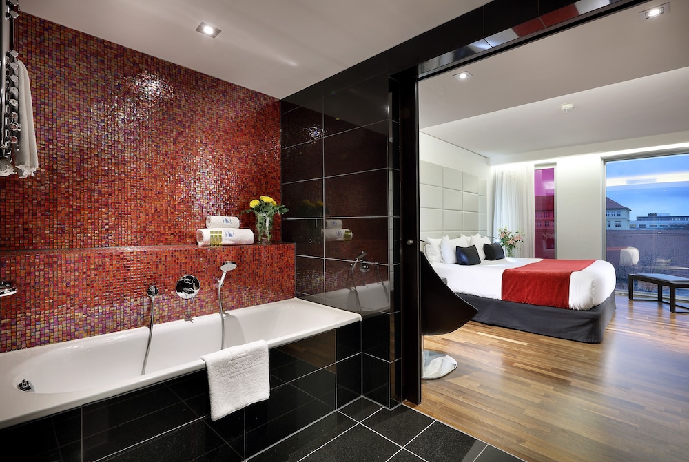 Eurostars Grand Central — Hotel rooms in Munich, Bavaria