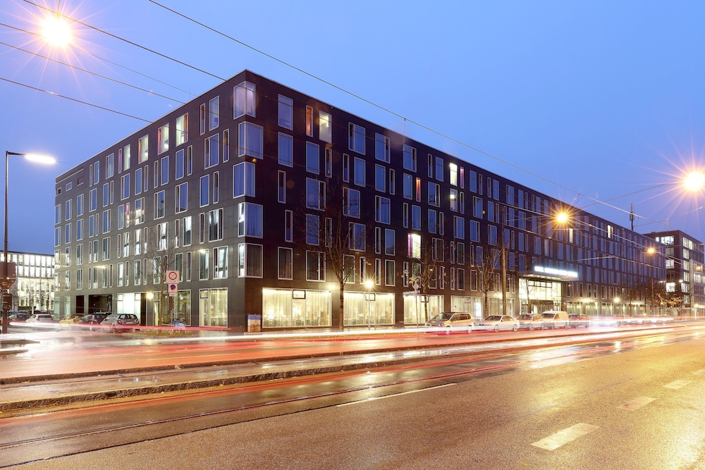Eurostars Grand Central — Hotel building in Munich, Bavaria
