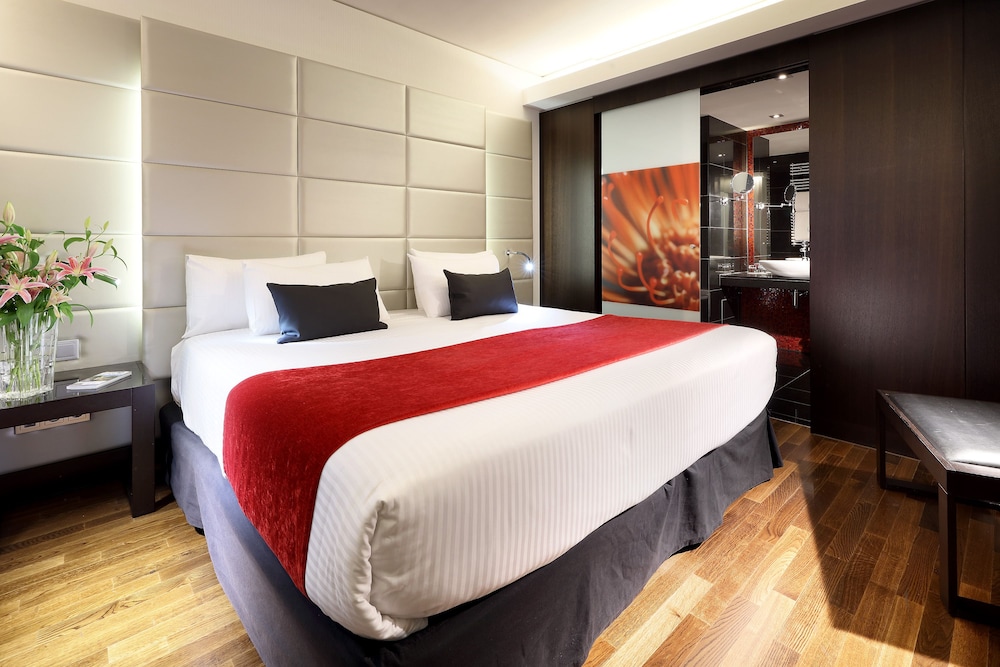 Eurostars Grand Central — Hotel rooms in Munich, Bavaria