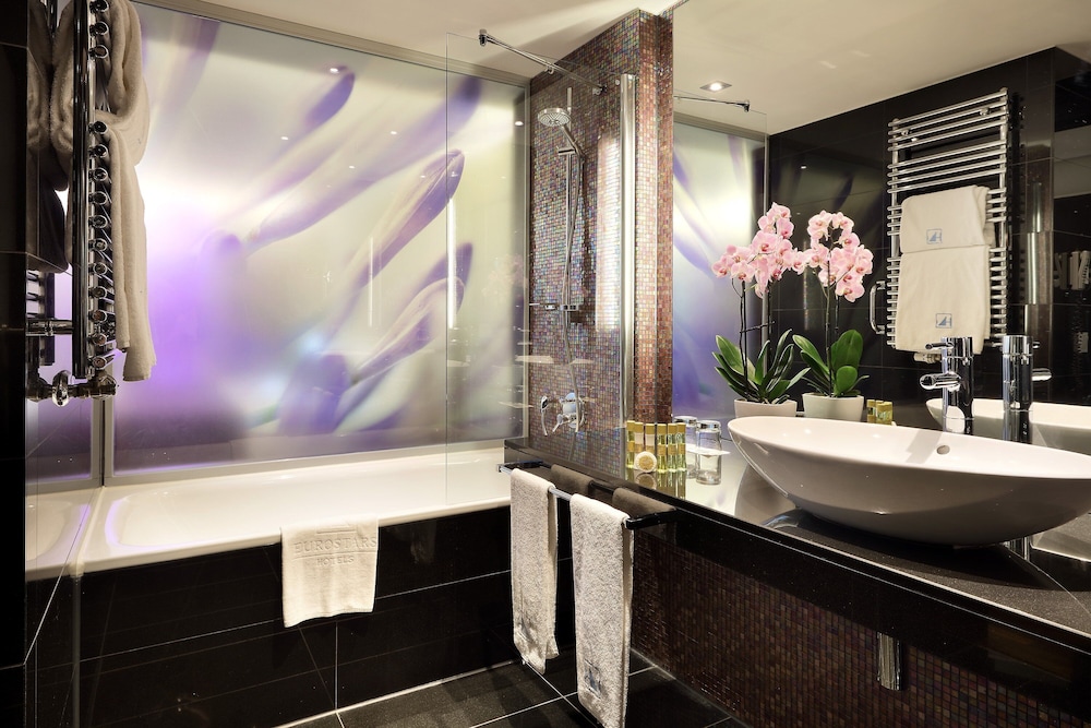 Eurostars Grand Central — Hotel rooms in Munich, Bavaria