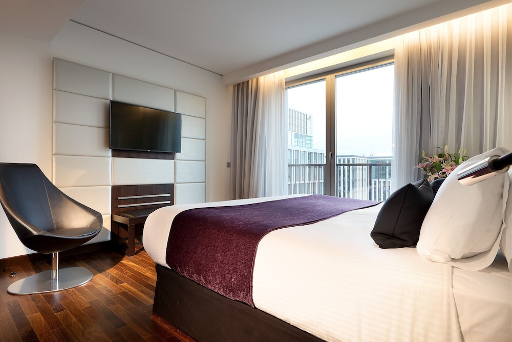 Eurostars Grand Central — Hotel rooms in Munich, Bavaria
