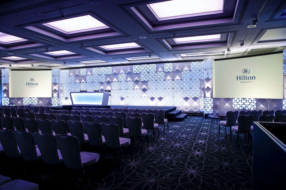 Hilton Munich City — Hotel building in Munich, Bavaria