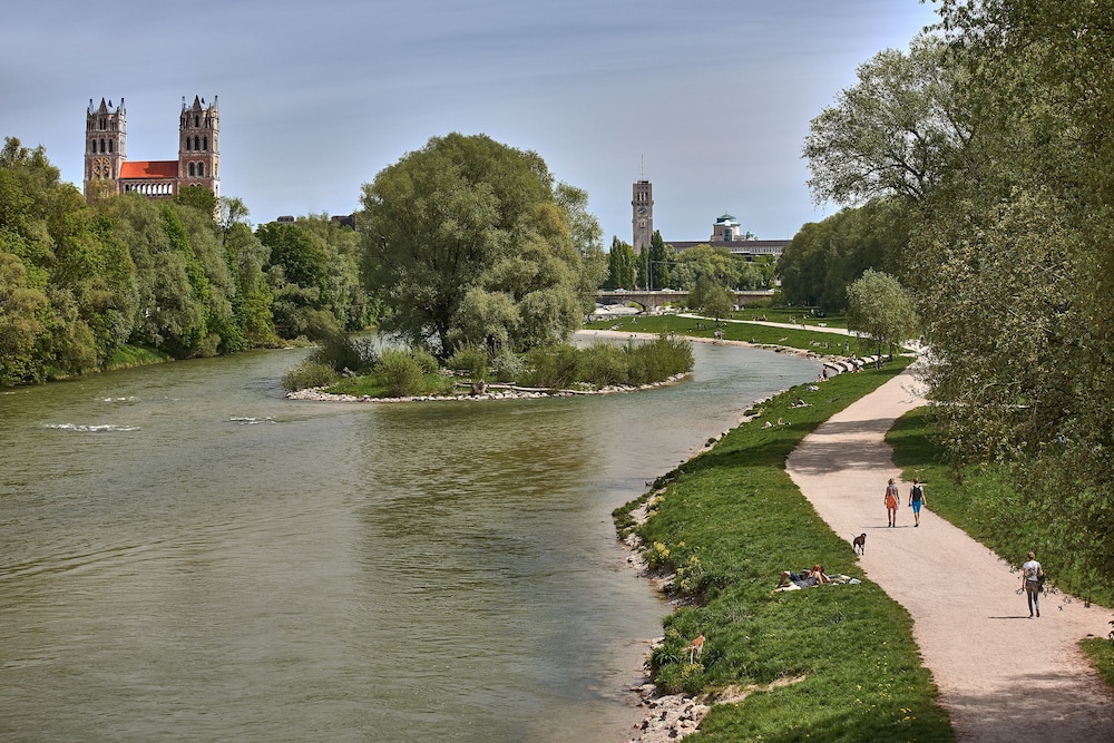 Hilton Munich City — Attractions in the area in Munich, Bavaria