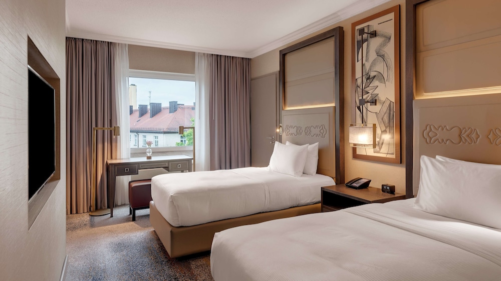 Hilton Munich City — Hotel rooms in Munich, Bavaria