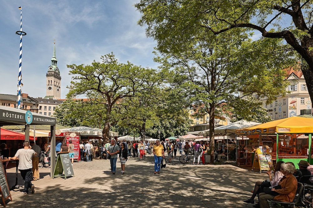 Hilton Munich City — Attractions in the area in Munich, Bavaria