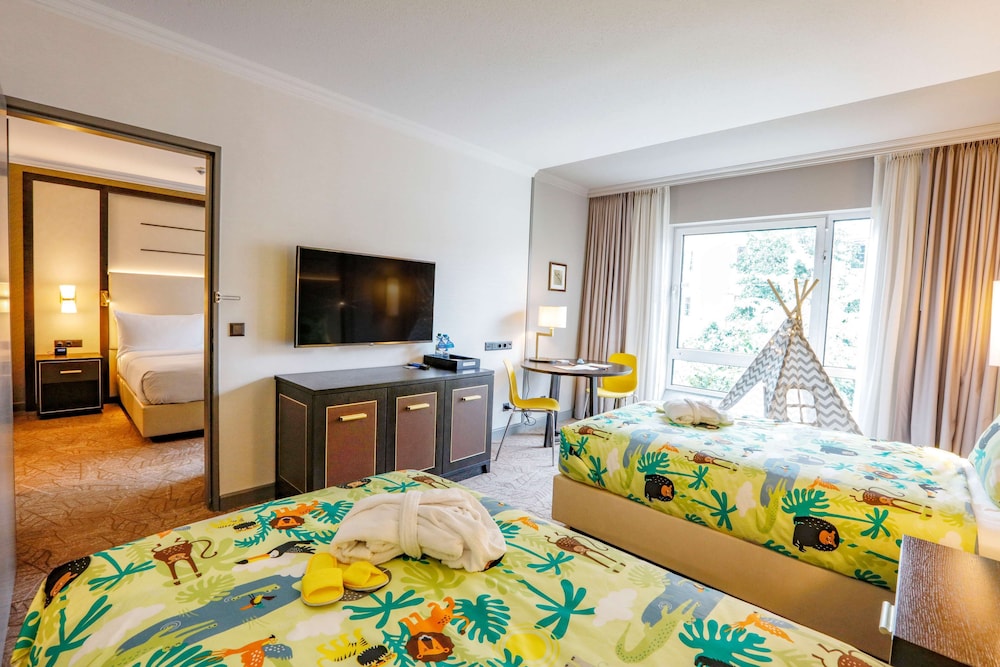 Hilton Munich City — Hotel rooms in Munich, Bavaria
