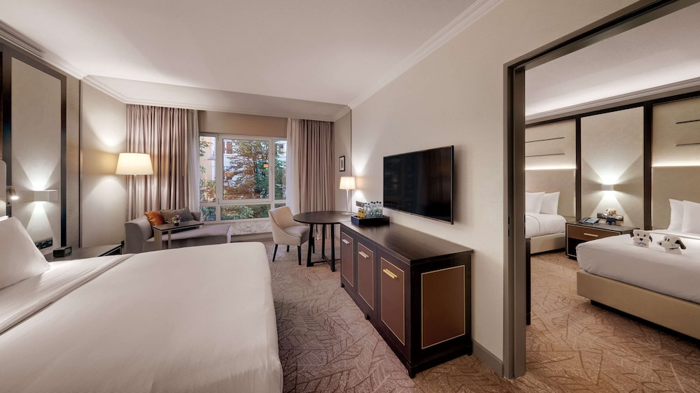 Hilton Munich City — Hotel rooms in Munich, Bavaria