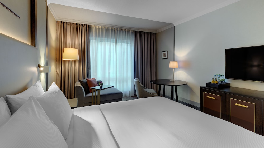 Hilton Munich City — Hotel rooms in Munich, Bavaria