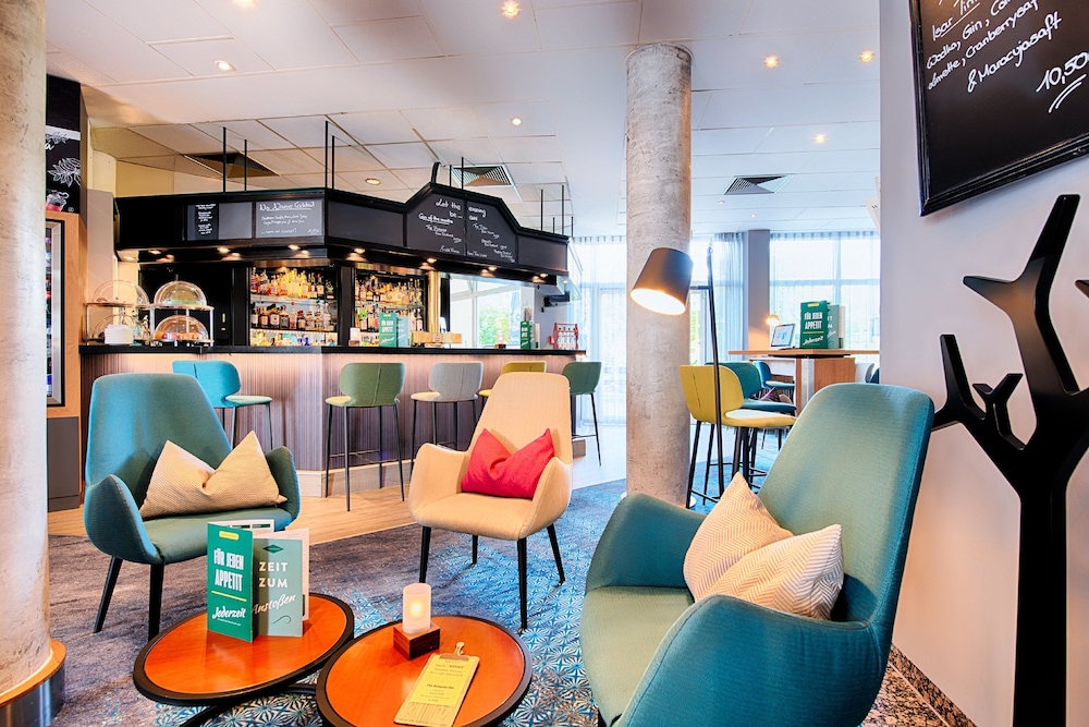 Holiday Inn Munich - South by IHG — Restaurant & bars in Munich, Bavaria