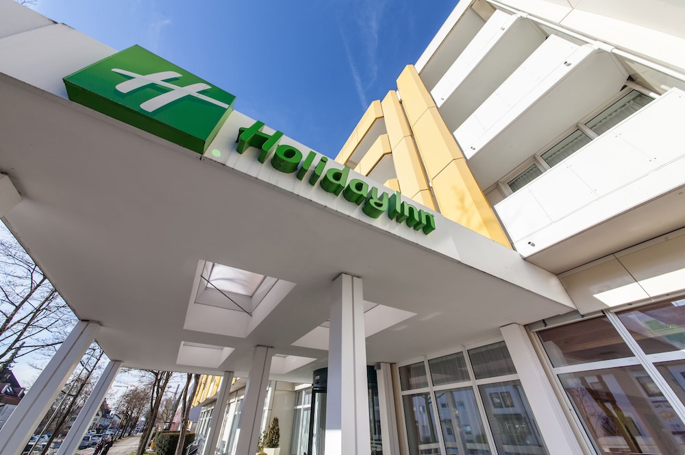 Holiday Inn Munich - South by IHG — Hotel building in Munich, Bavaria