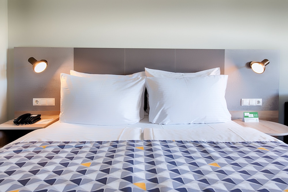Holiday Inn Munich - South by IHG — Hotel rooms in Munich, Bavaria