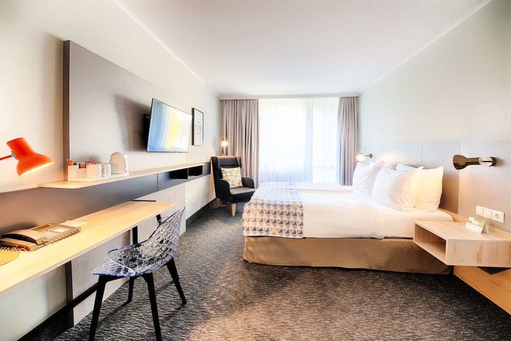 Holiday Inn Munich - South by IHG — Hotel rooms in Munich, Bavaria