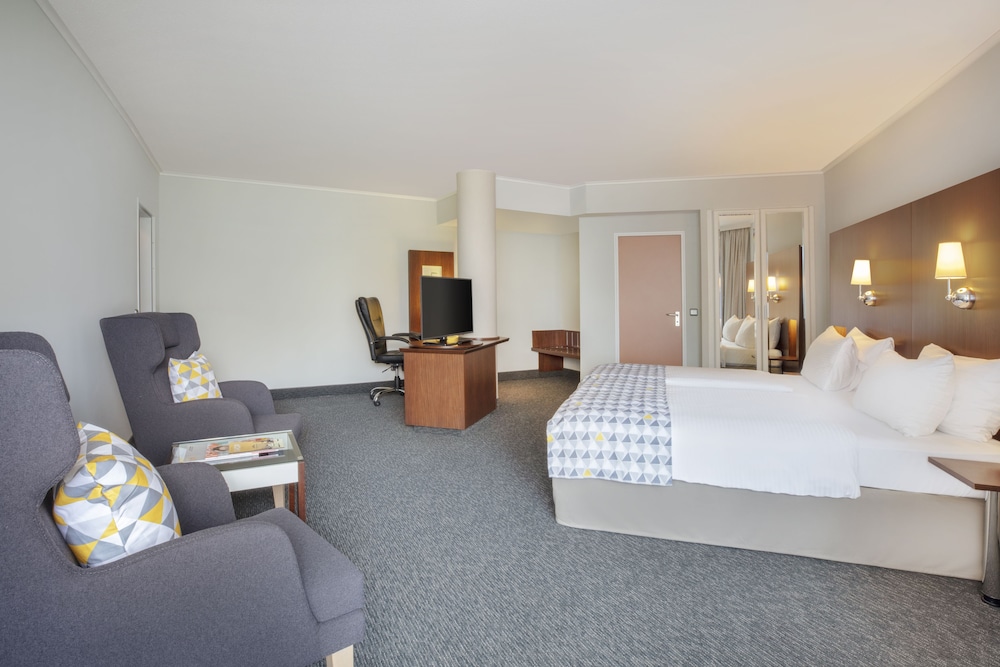 Holiday Inn Munich - South by IHG — Hotel rooms in Munich, Bavaria