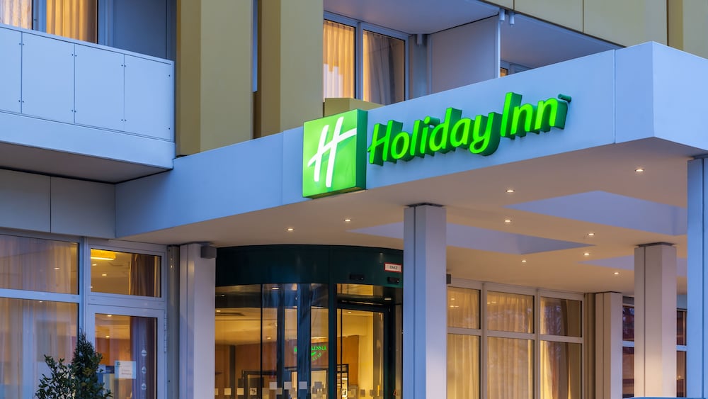 Holiday Inn Munich - South by IHG — Hotel building in Munich, Bavaria