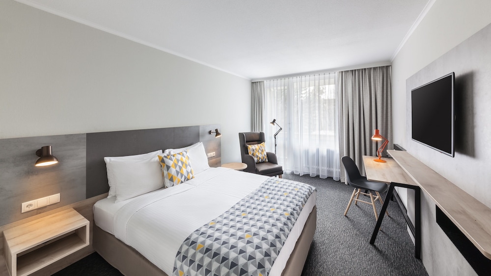 Holiday Inn Munich - South by IHG — Hotel rooms in Munich, Bavaria