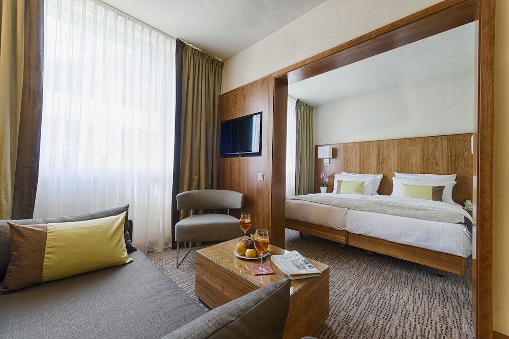 K+K Hotel am Harras — Hotel rooms in Munich, Bavaria