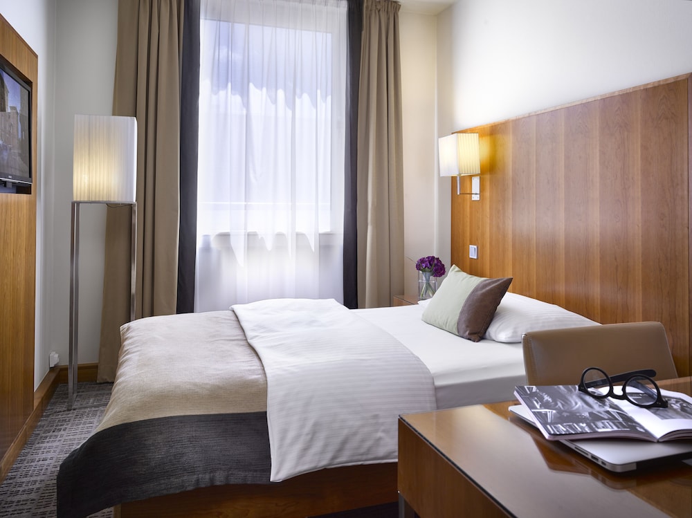 K+K Hotel am Harras — Hotel rooms in Munich, Bavaria