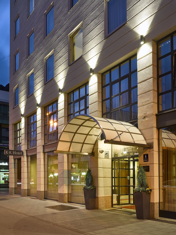 K+K Hotel am Harras — Hotel building in Munich, Bavaria