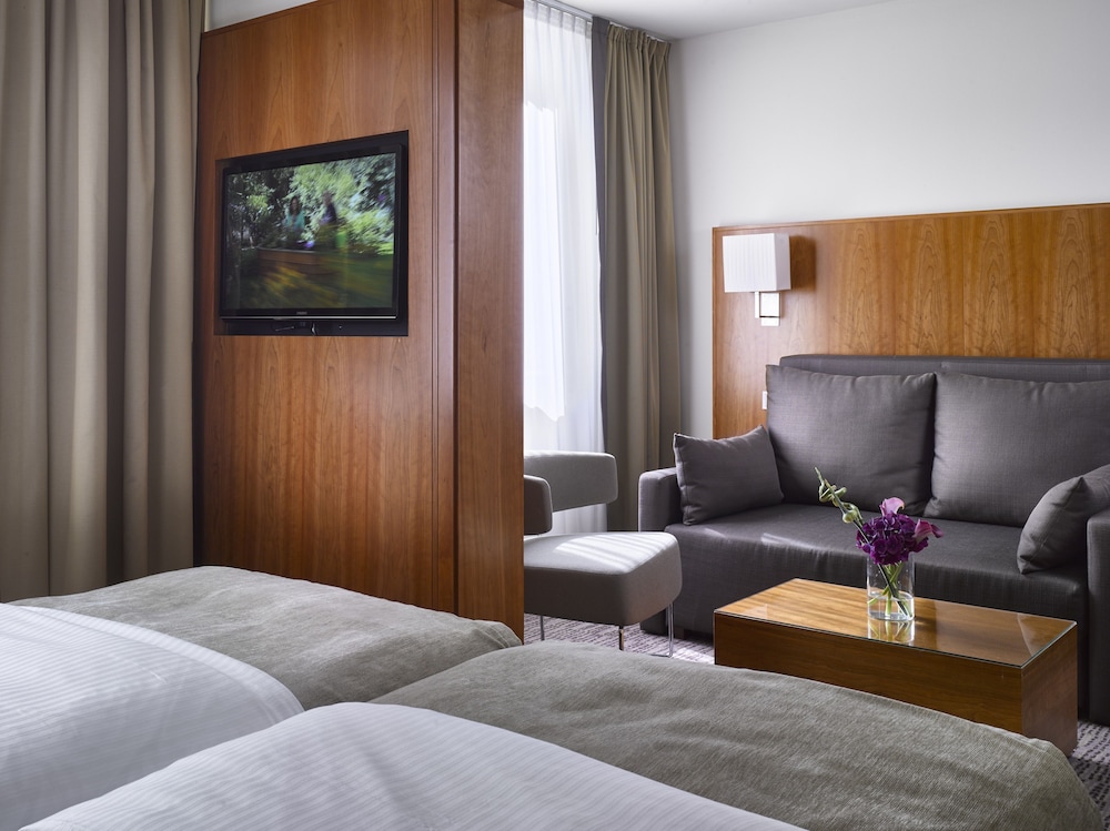K+K Hotel am Harras — Hotel rooms in Munich, Bavaria